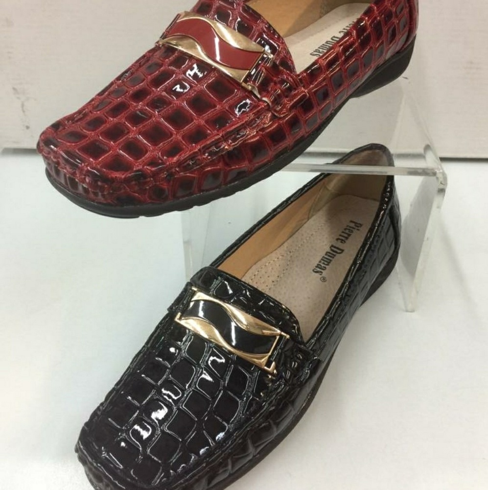Lady's shoes
